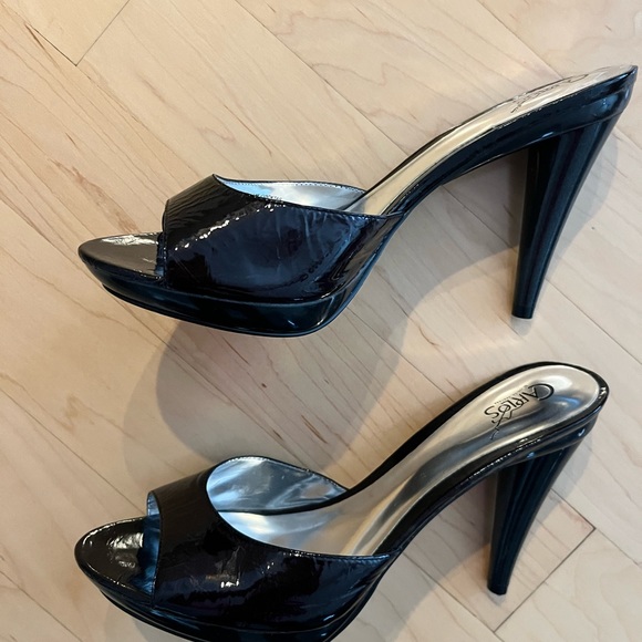 Carlos Santana Black Patent Leather heels. Size 9.5. Worn once. $65. Sexy as fck - Picture 2 of 7